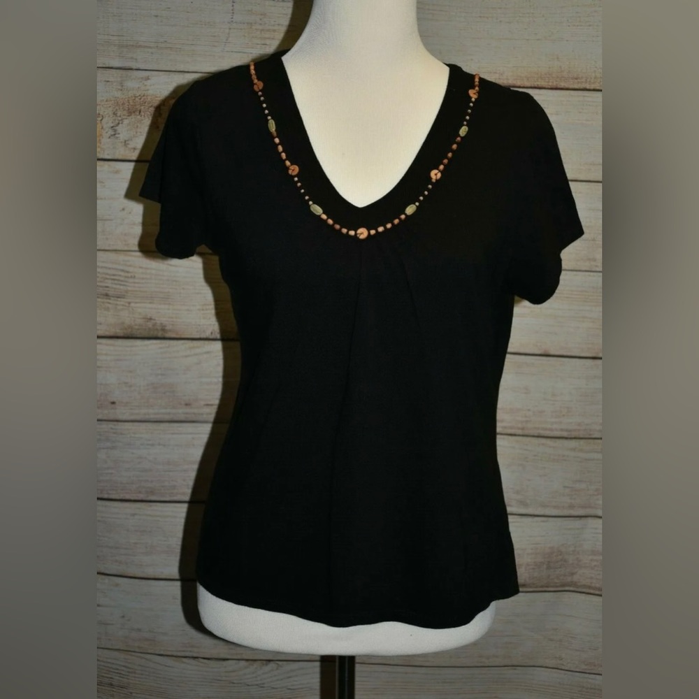 Kiara - Black V-Neck Ruched Wood Stone Bead Trim Top Tee - NEW w/ TAGS - Size M